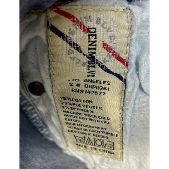 Denim Blvd Jeans 7 Womens Juniors Size Blue Denim Distressed Skinny Stretch Logo - Picture 4 of 6